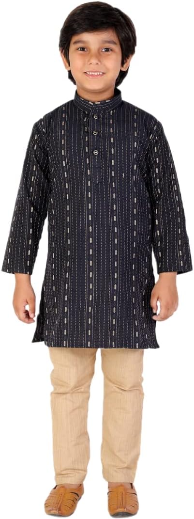 Boys Indian Kurta Set with Mandarin Collar and Thread Line Pattern